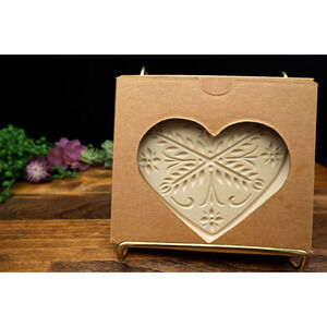 2000 Pampered Chef Anniversary Heart Cookie Mold Family Heritage Stoneware